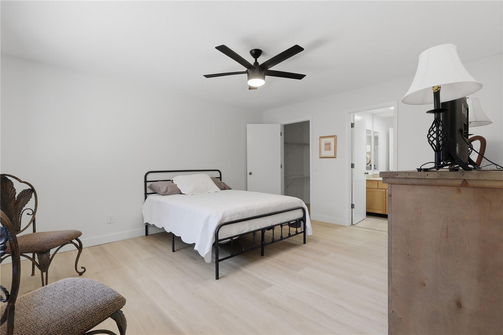 5355 Cobblestone Ct Property Photo 25
