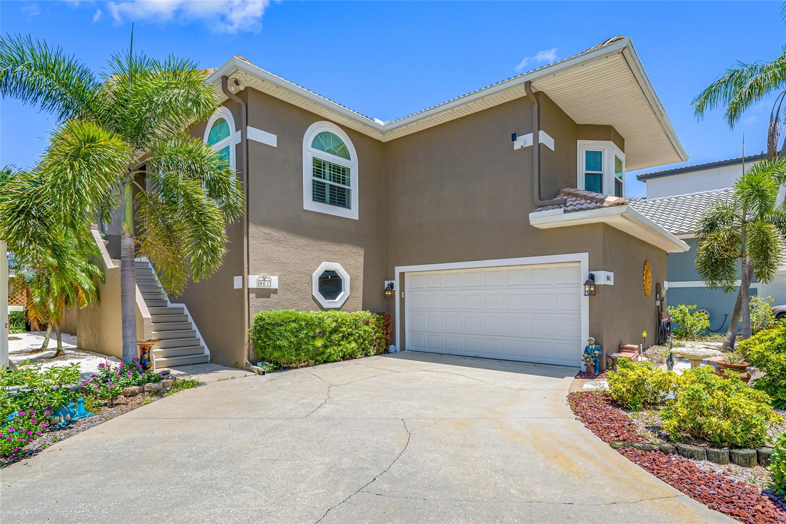 861 Symphony Isles Blvd Property Photo 1
