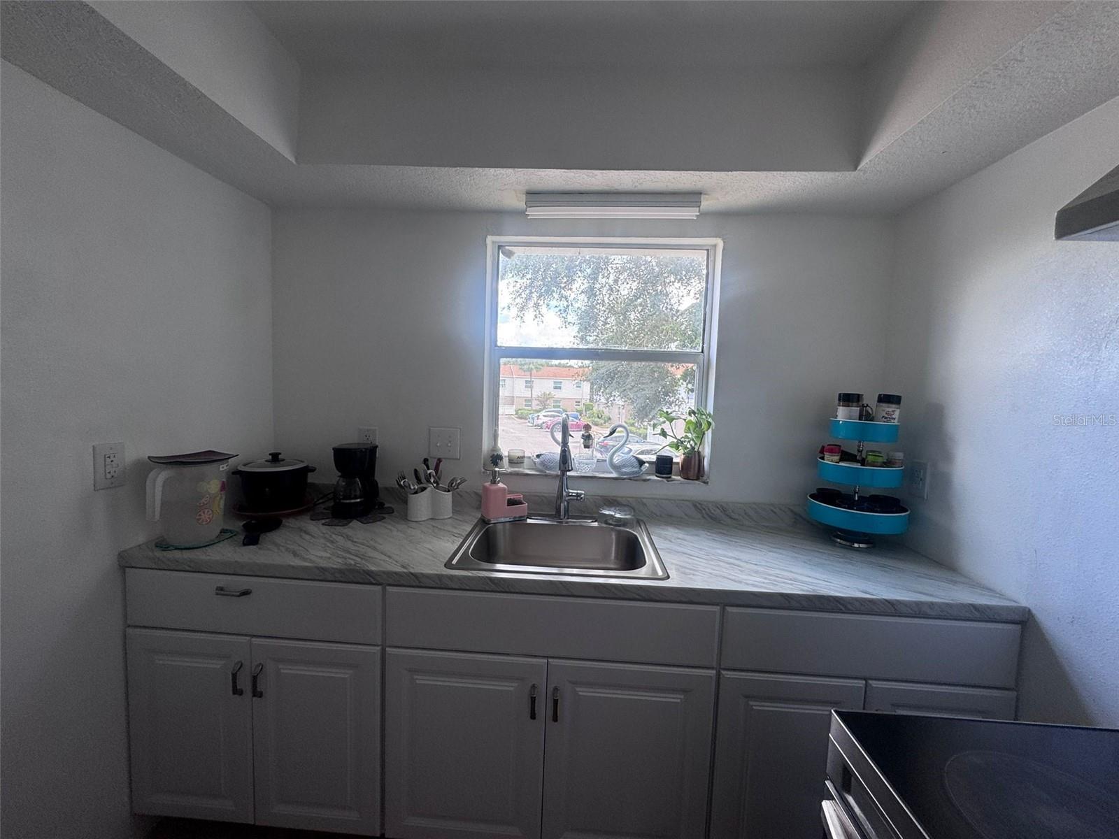 7210 N Manhattan Ave #2423 Property Photo 7