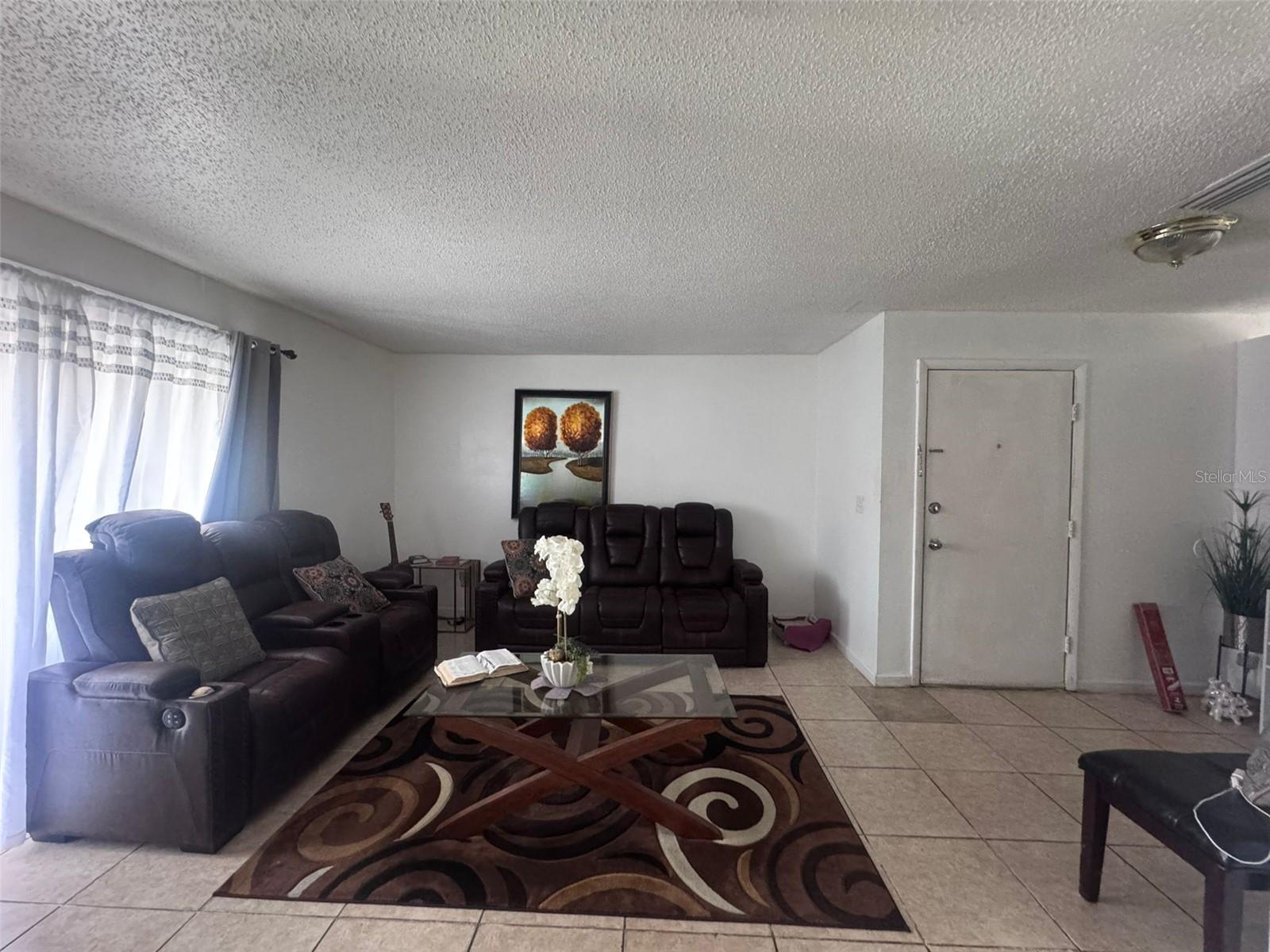 7210 N Manhattan Ave #2423 Property Photo 13