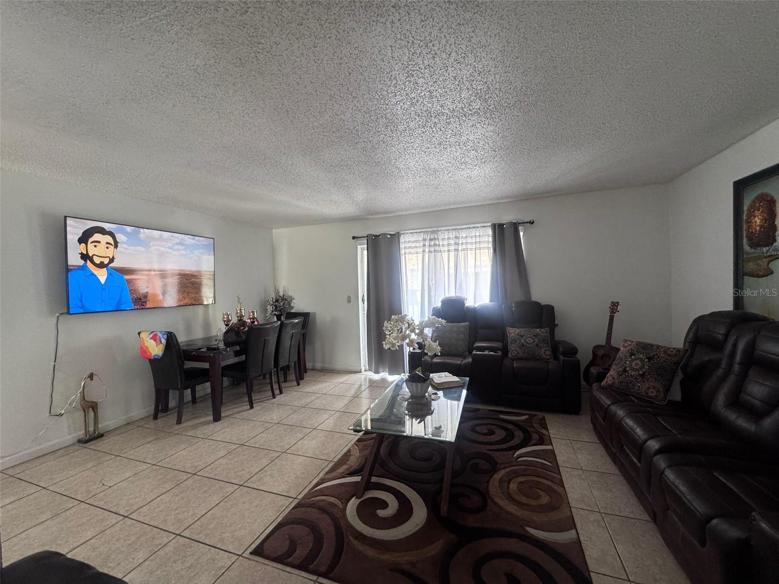 7210 N Manhattan Ave #2423 Property Photo 17