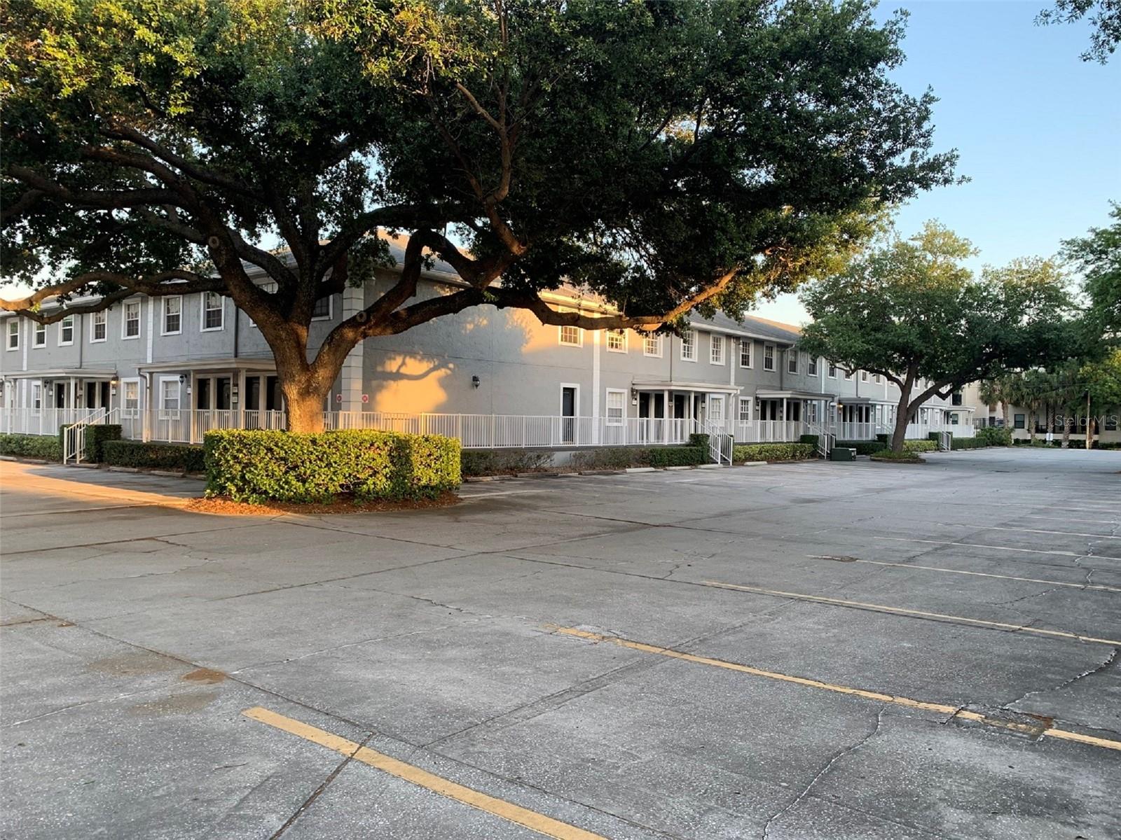 4848 W Gandy Blvd #c14 Property Photo 1
