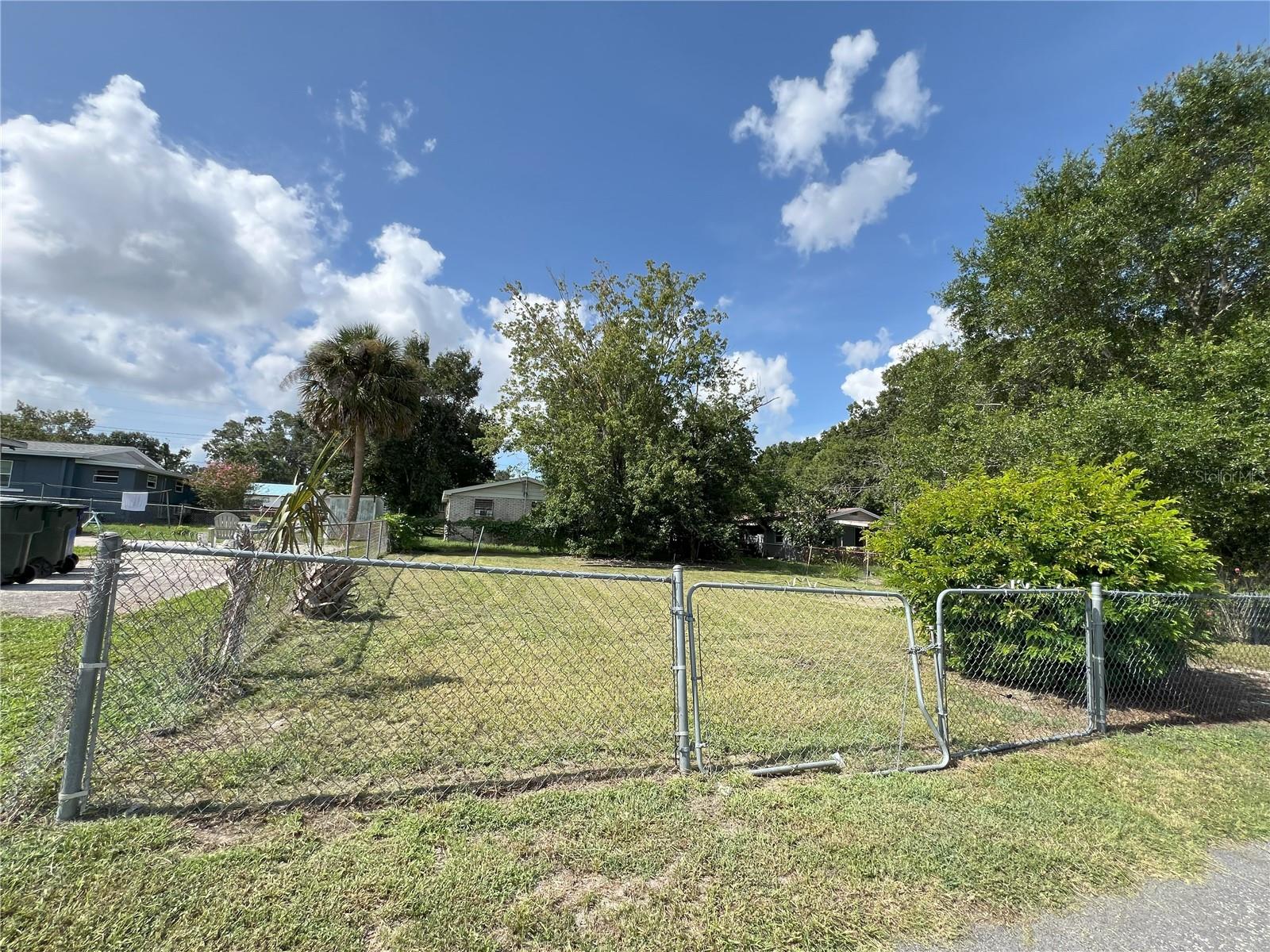 510 Pickens St Property Photo 4