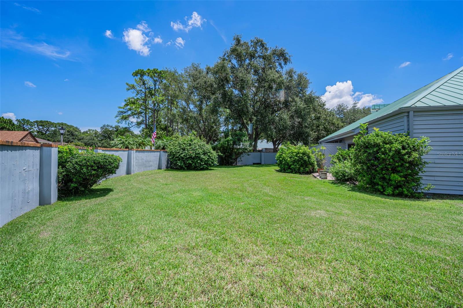 10479 Longwood Dr Property Photo 35