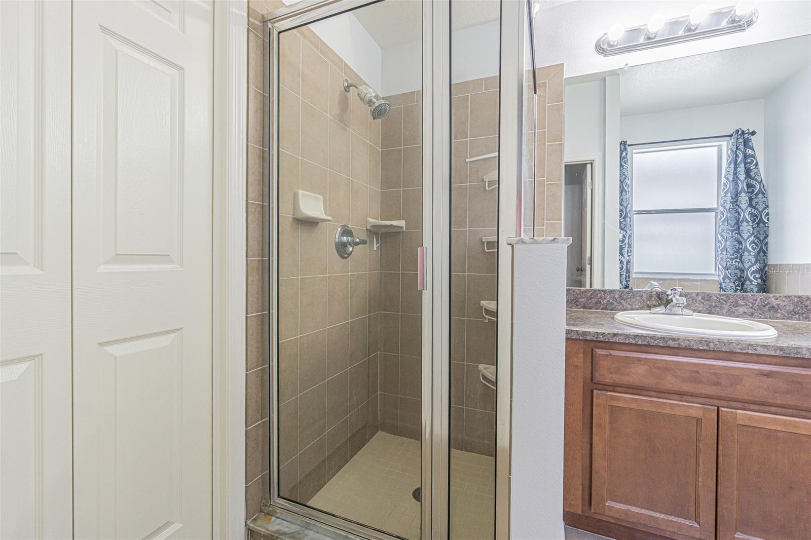 11345 Flora Springs Dr Property Photo 26