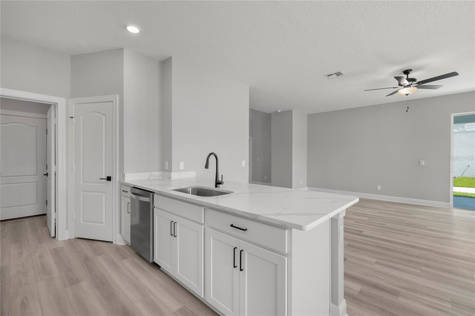 3340 Chinotto Dr Property Photo 6