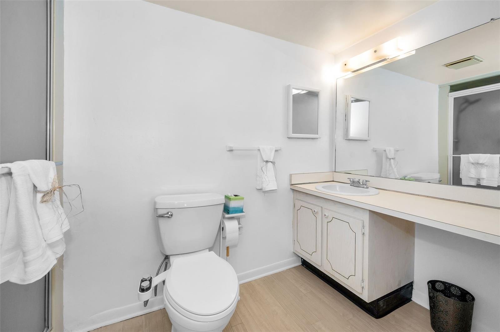 320 N Bayshore Blvd #107 Property Photo 37