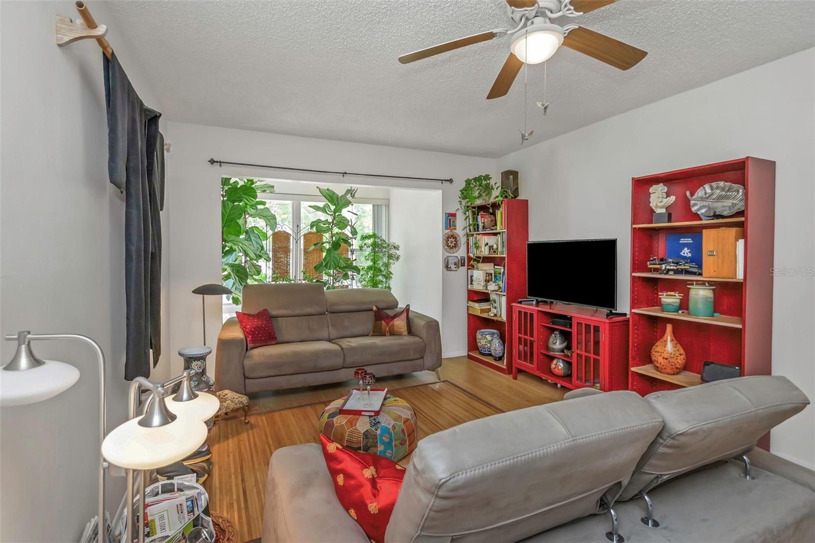2001 Greenbriar Blvd #17 Property Photo 20