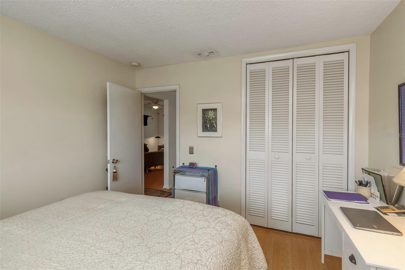 2001 Greenbriar Blvd #17 Property Photo 35