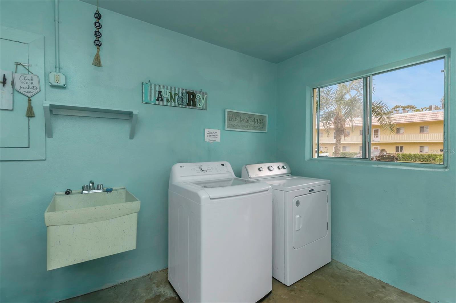 2001 Greenbriar Blvd #17 Property Photo 69