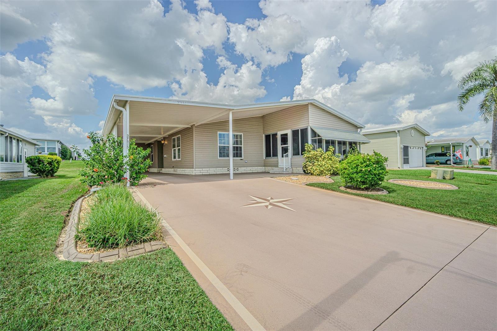 37525 LILLY BEA AVE Property Photo 1