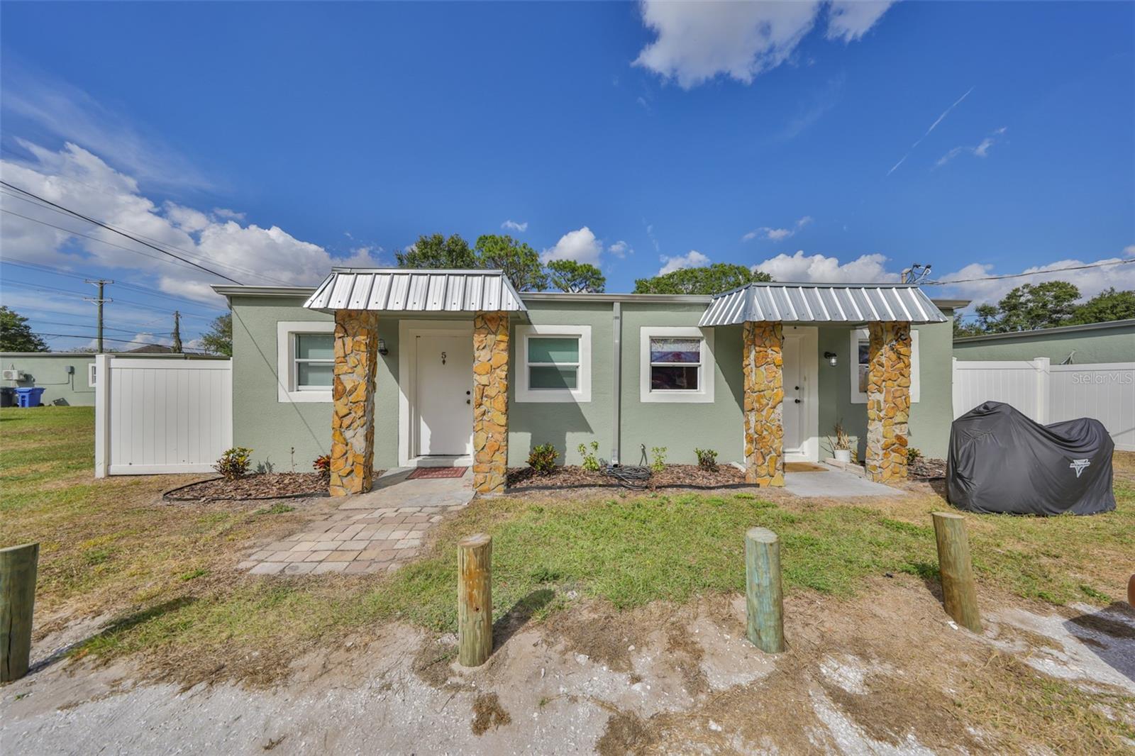 11708 Balm Riverview Rd Property Photo 1