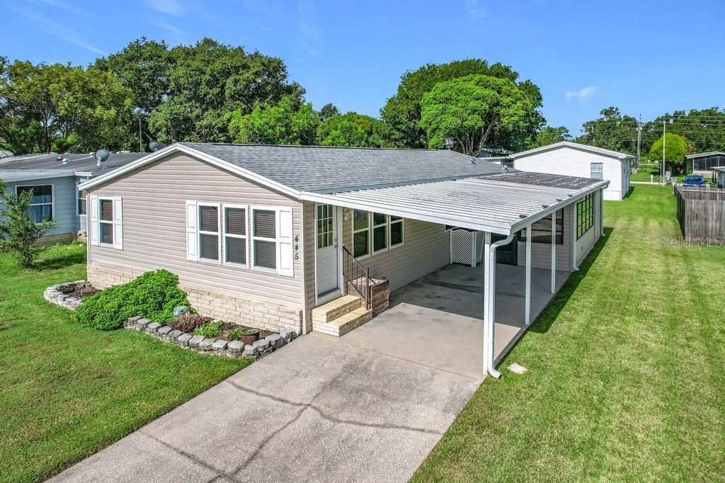 445 Skyline Dr E Property Photo 1