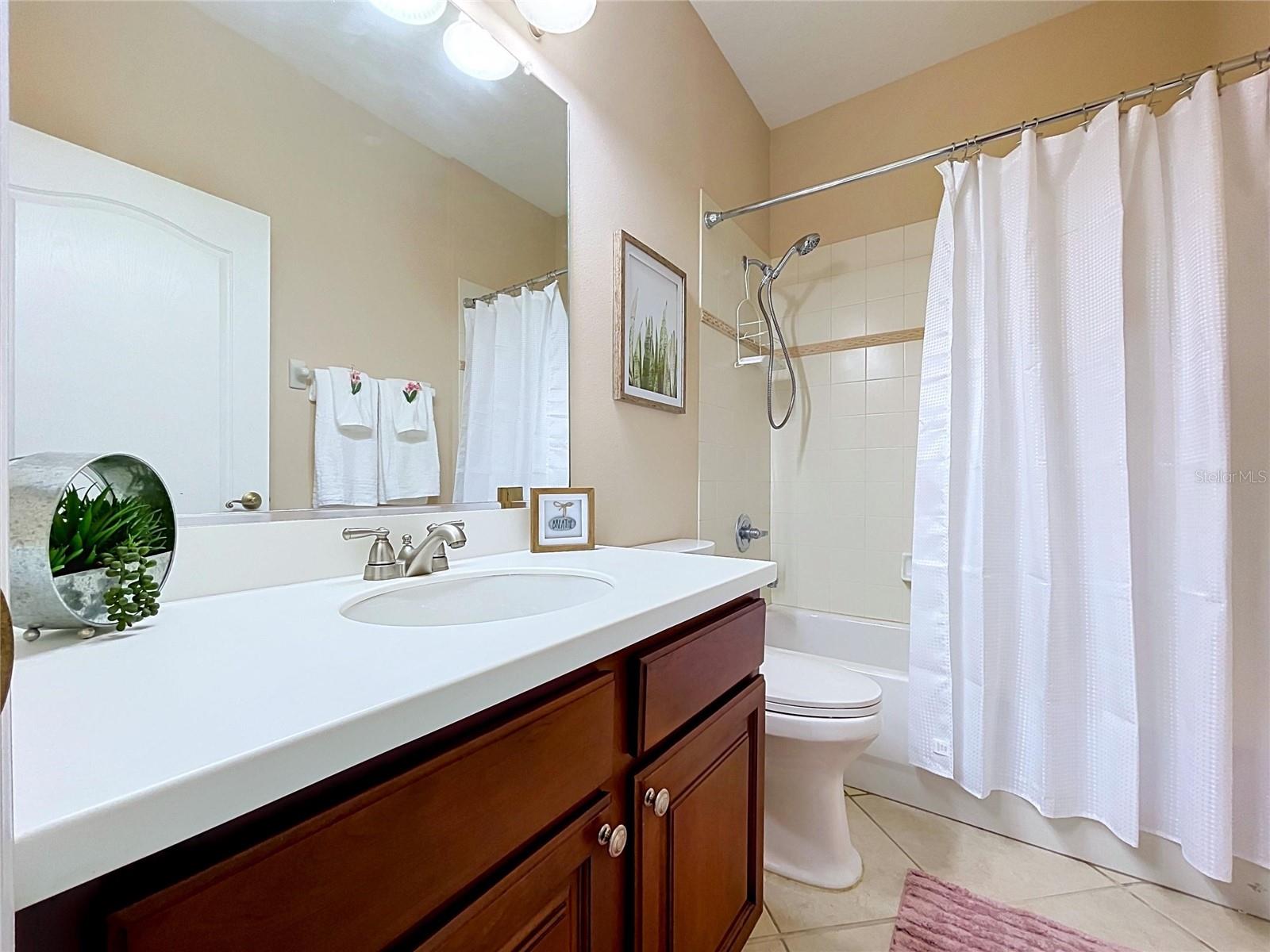 2018 Inverness Greens Dr #2018 Property Photo 37