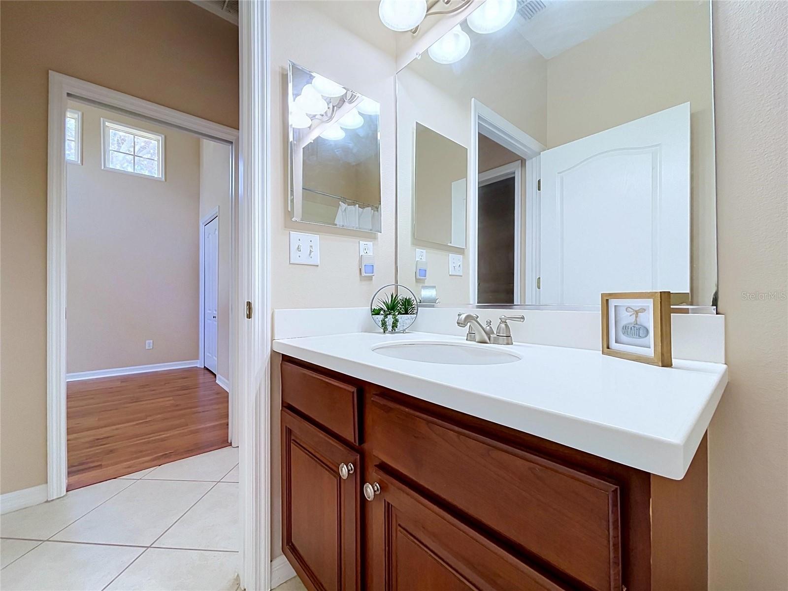 2018 Inverness Greens Dr #2018 Property Photo 38