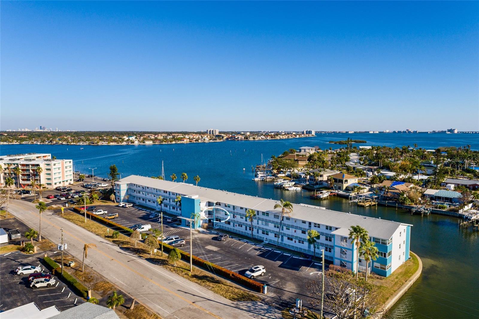 1893 SHORE DR S #209
