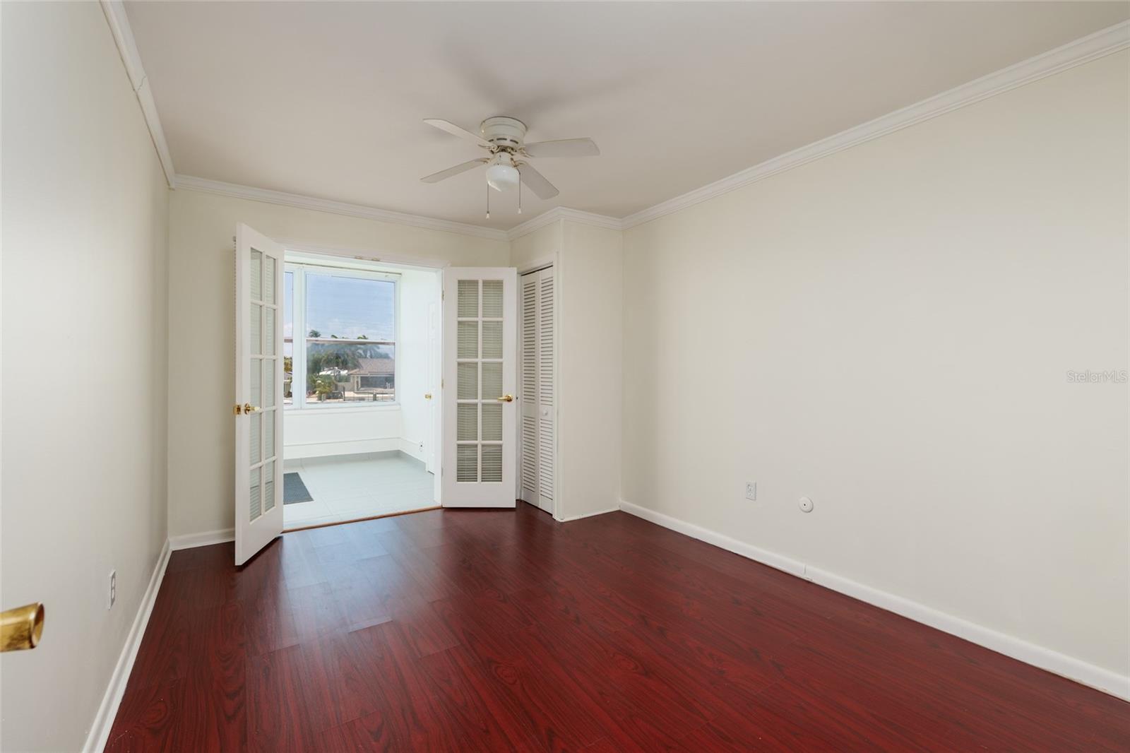 1893 Shore Dr S #209 Property Photo 23
