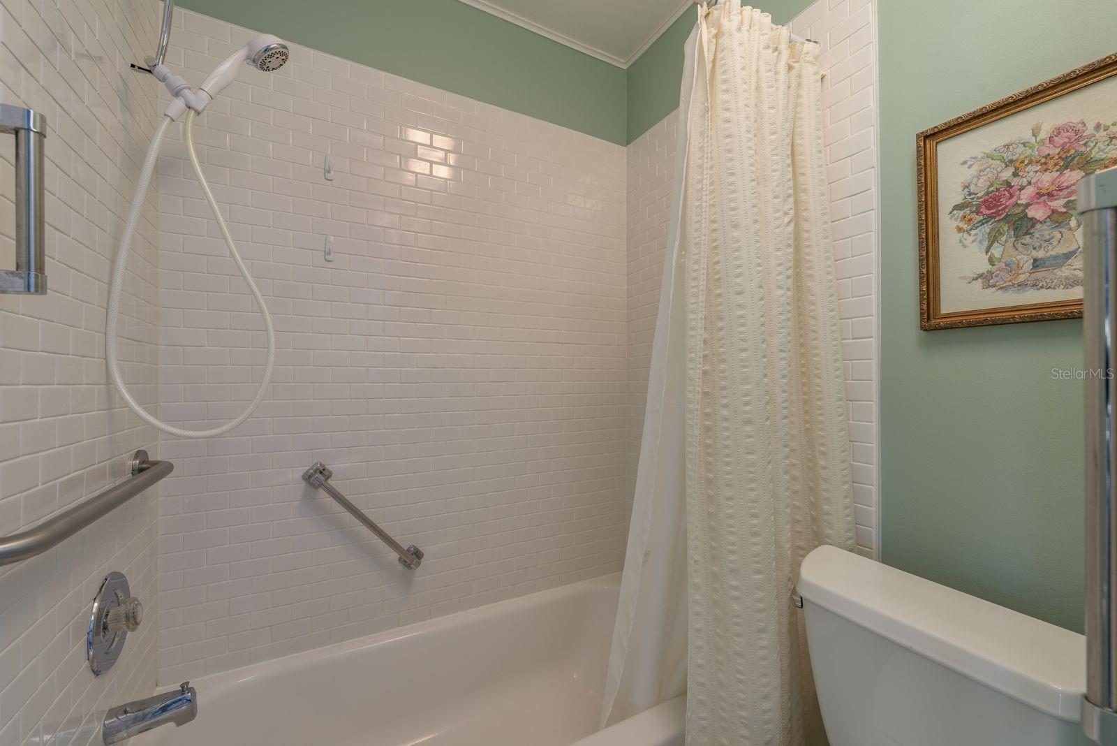 2738 Sherbrooke Ln #c Property Photo 18