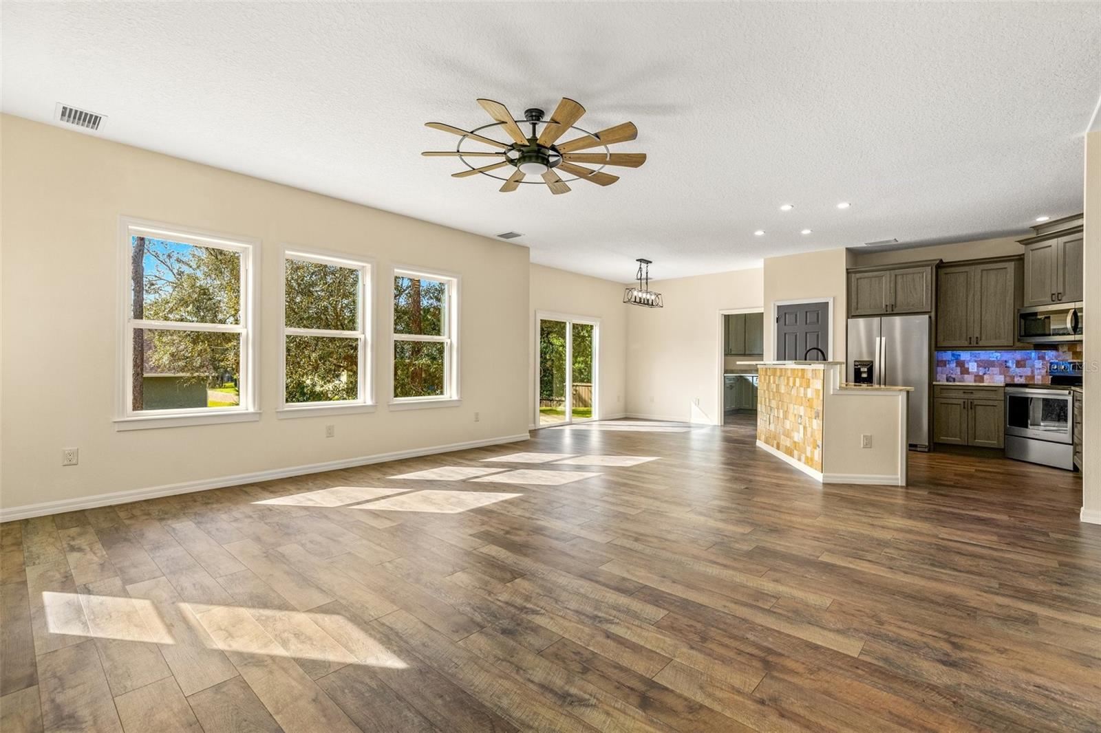 5332 W Westchase Loop Property Photo 5