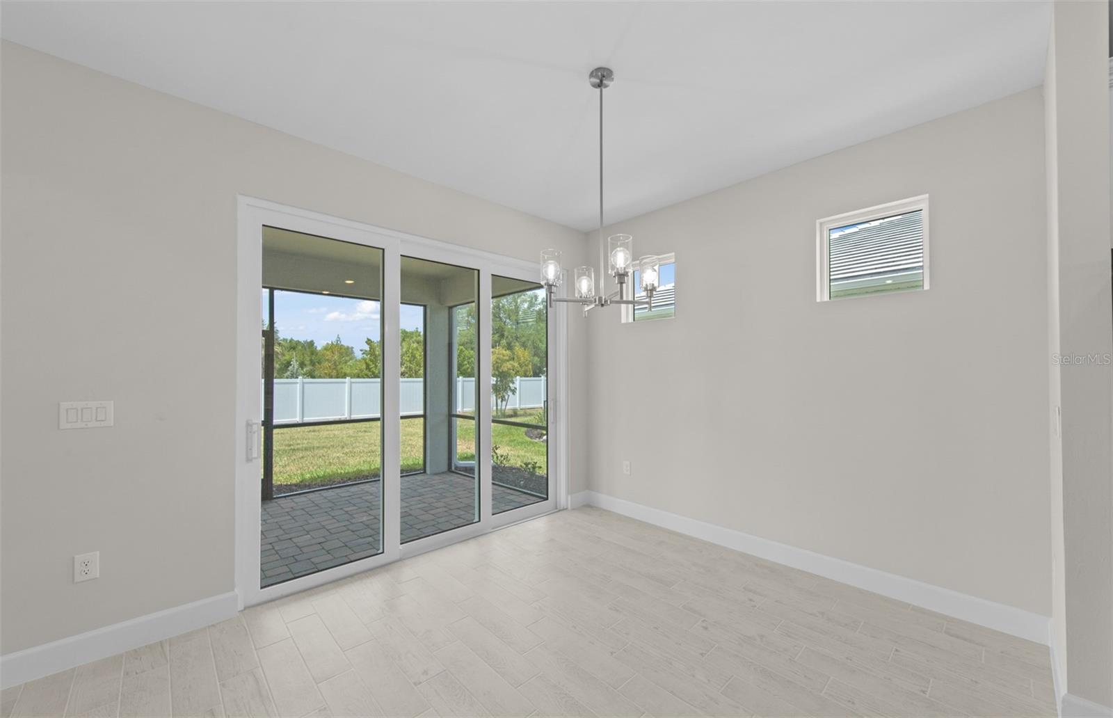1828 Silver Shores Blvd Property Photo 9