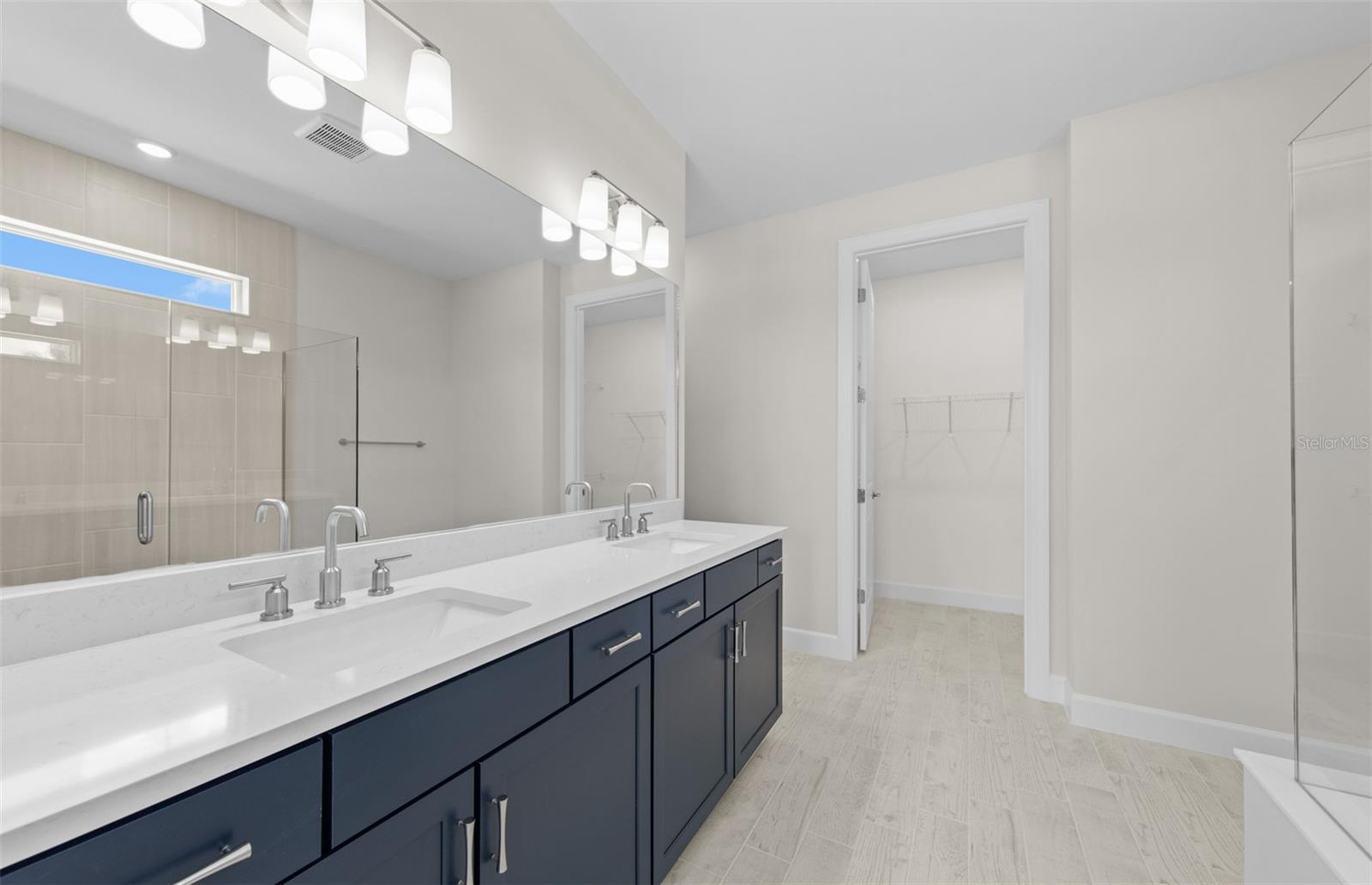 1828 Silver Shores Blvd Property Photo 17