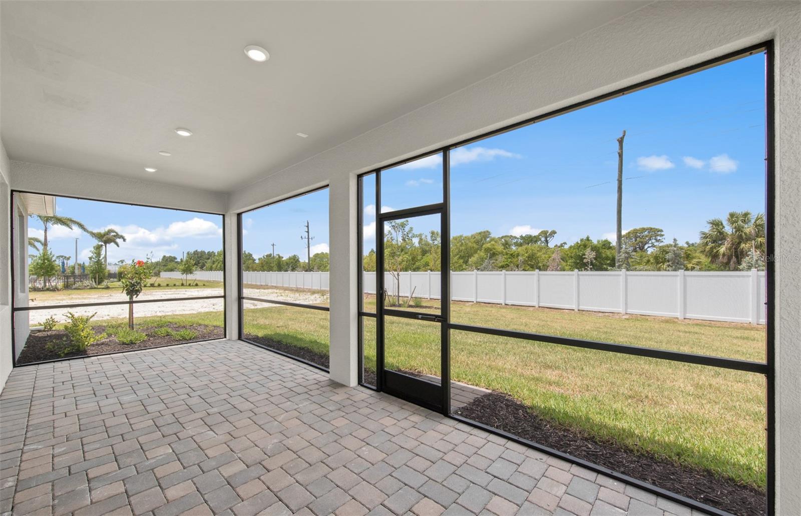 1828 Silver Shores Blvd Property Photo 19