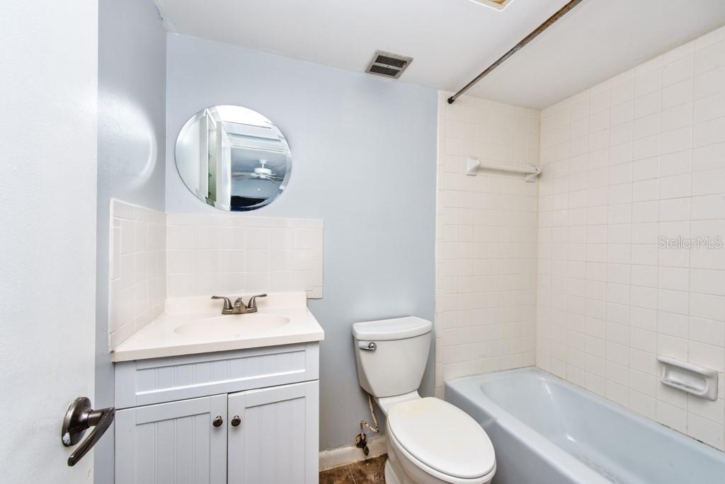 4826 Marine Pkwy #204 Property Photo 14