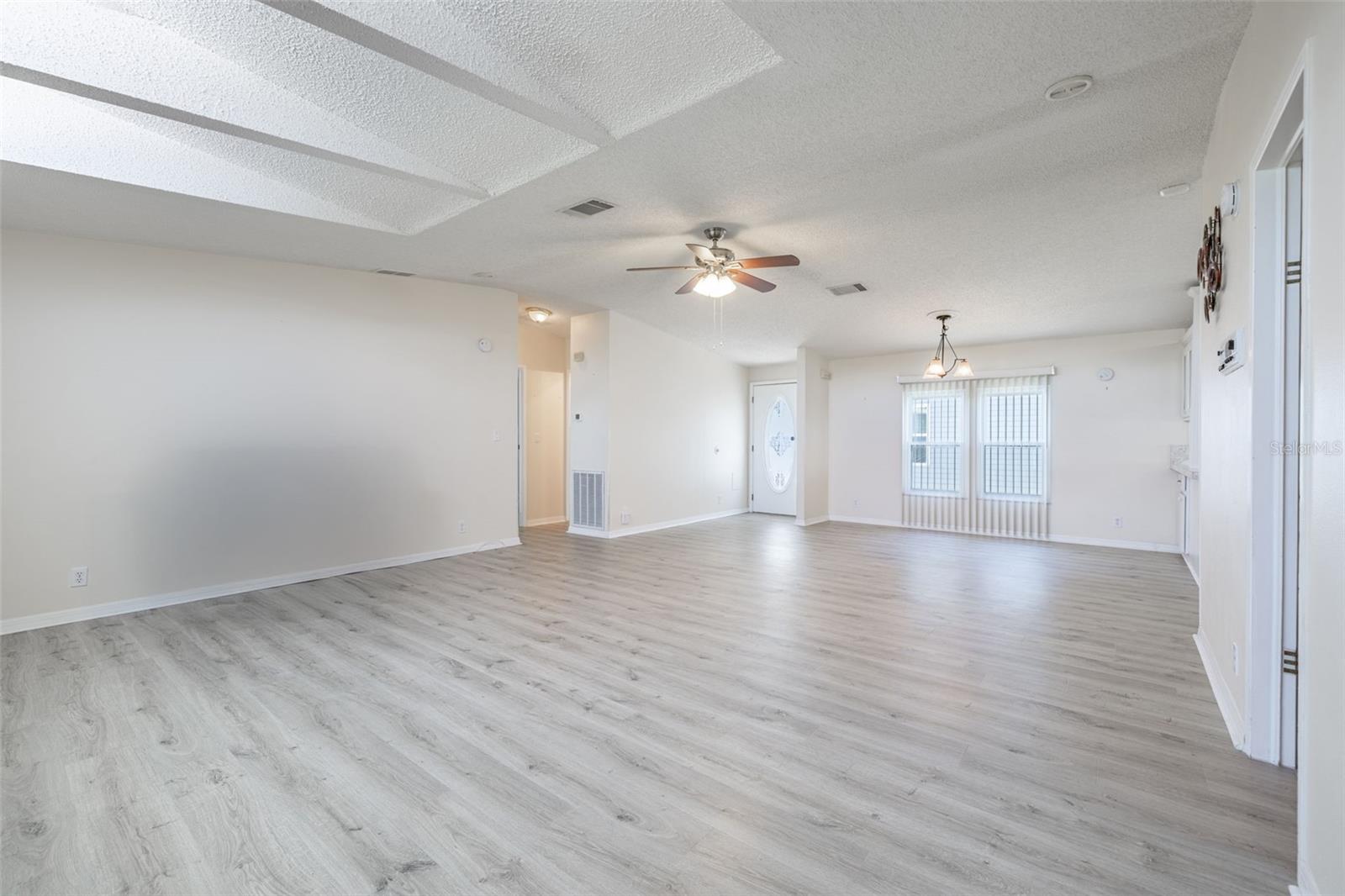 3111 Short Leaf St Property Photo 10