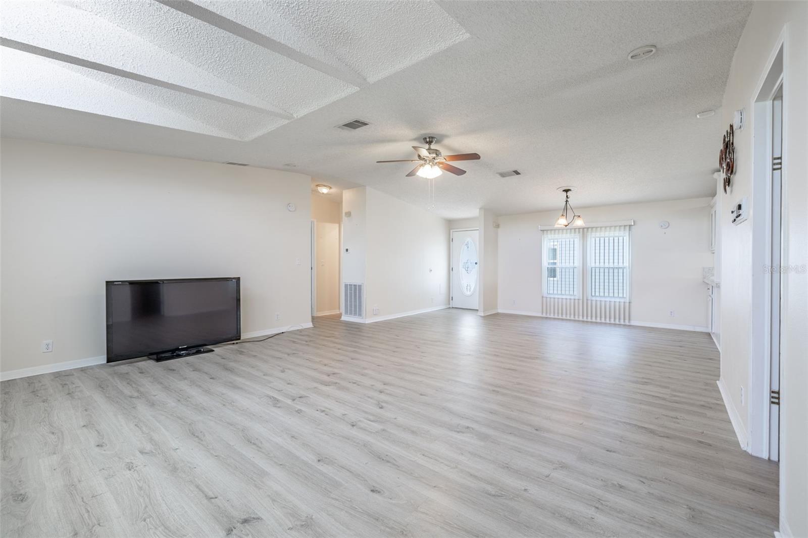 3111 Short Leaf St Property Photo 11