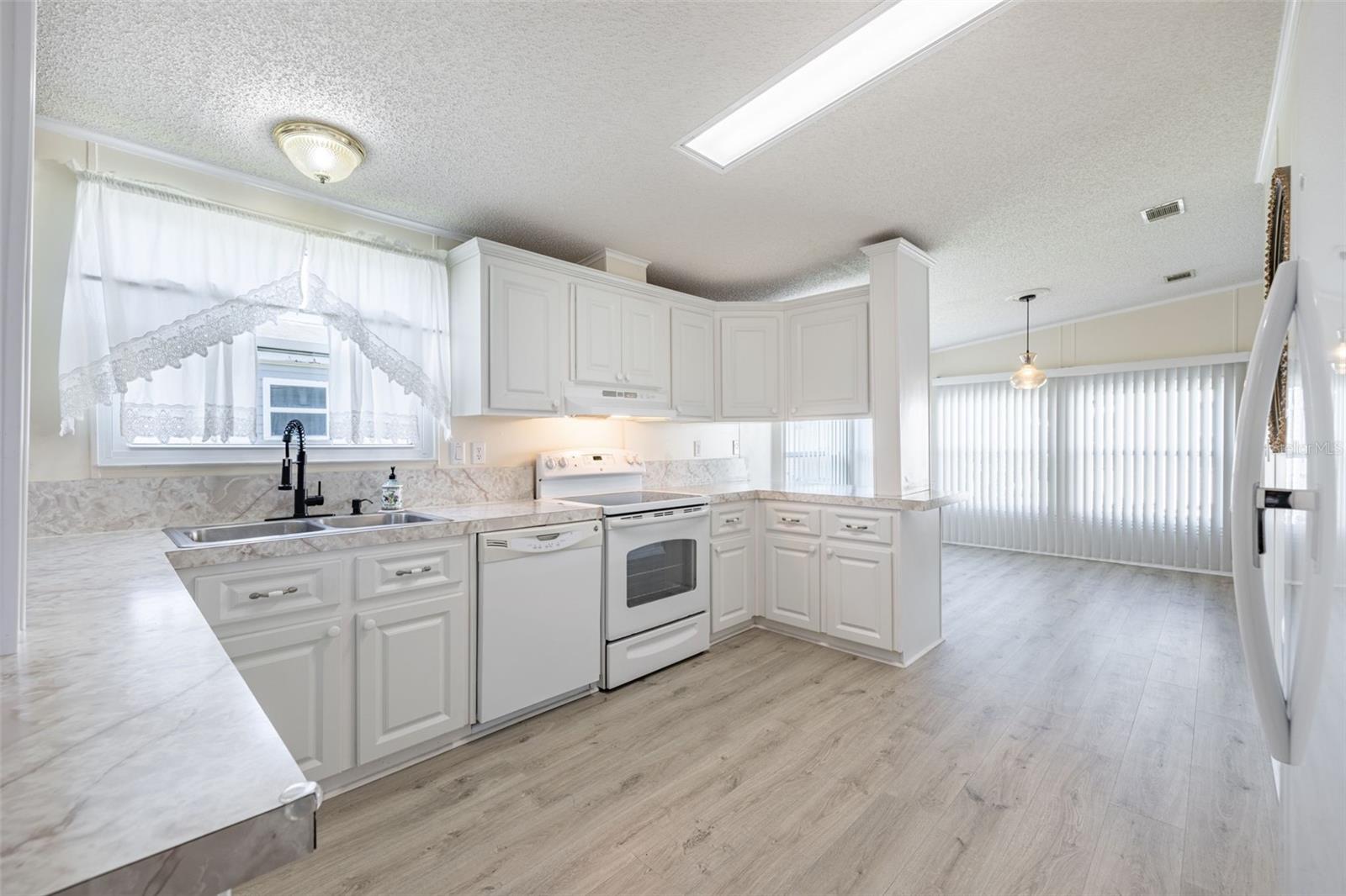 3111 Short Leaf St Property Photo 15