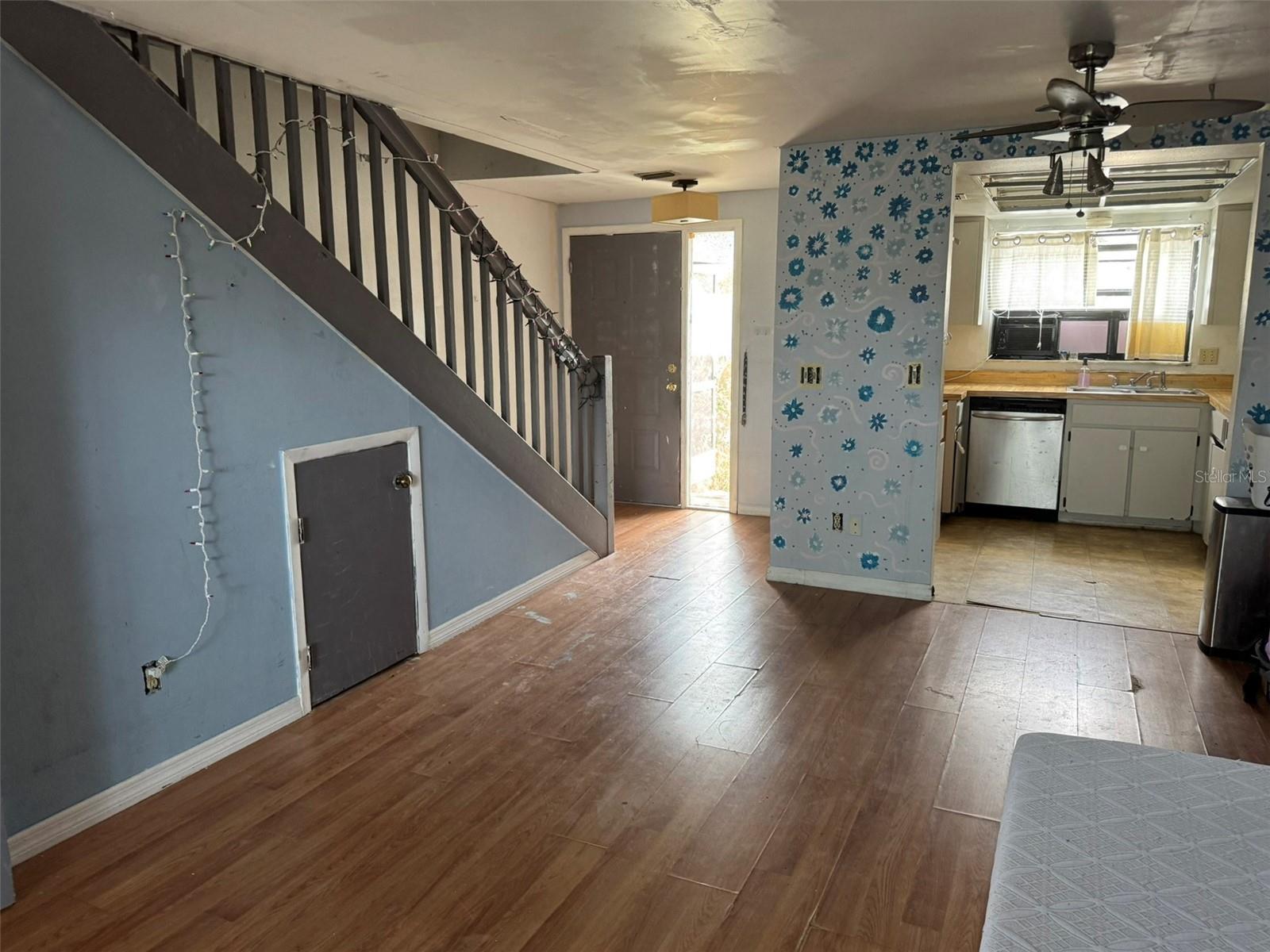 2811 S Pines Dr #18 Property Photo 10
