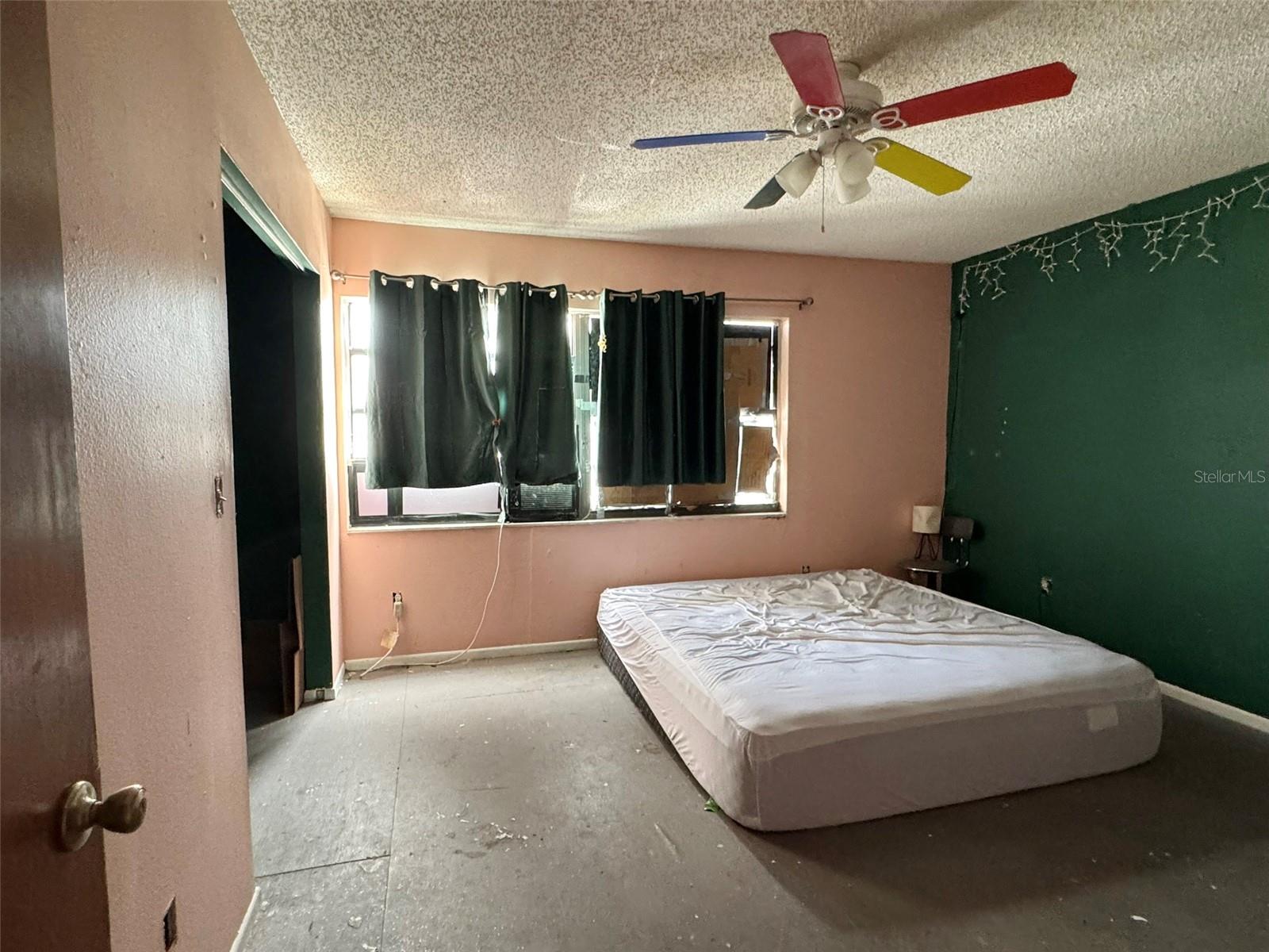 2811 S Pines Dr #18 Property Photo 16