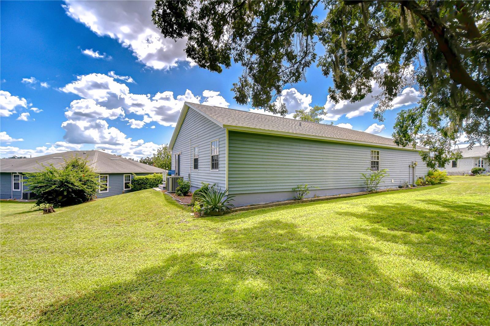 5912 Newberry Ct Property Photo 9
