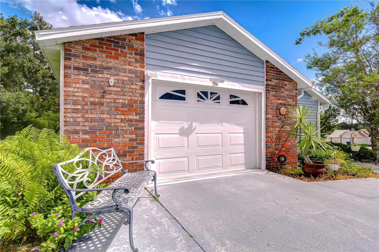 5912 Newberry Ct Property Photo 10