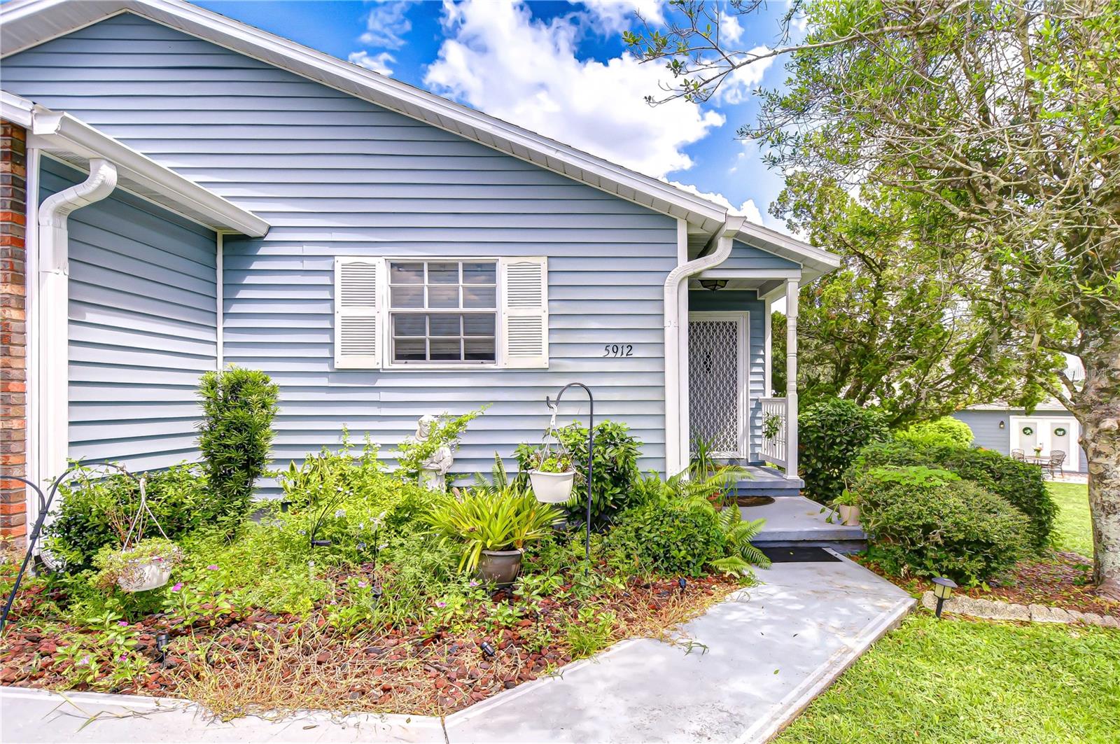 5912 Newberry Ct Property Photo 11