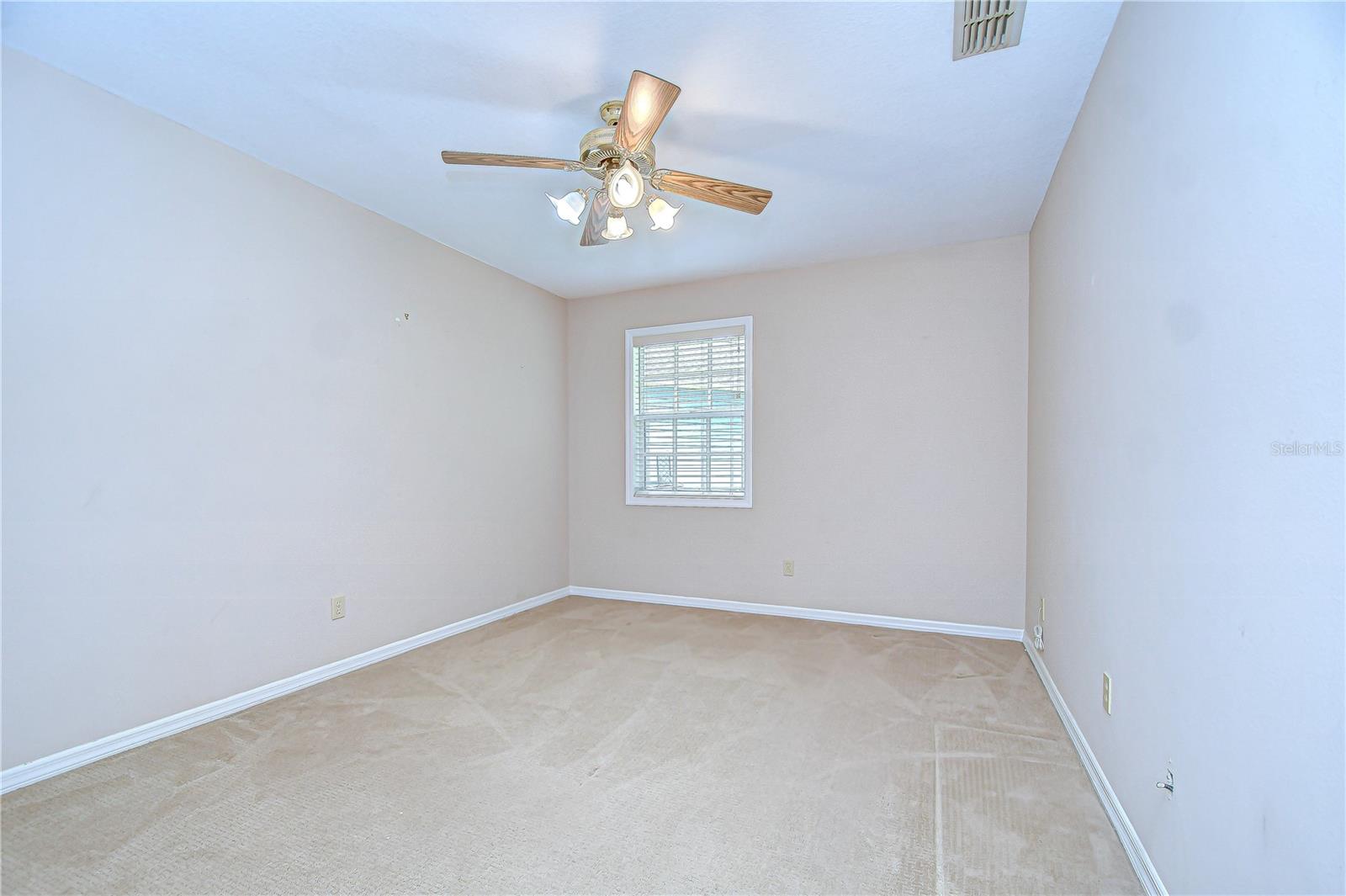 5912 Newberry Ct Property Photo 26