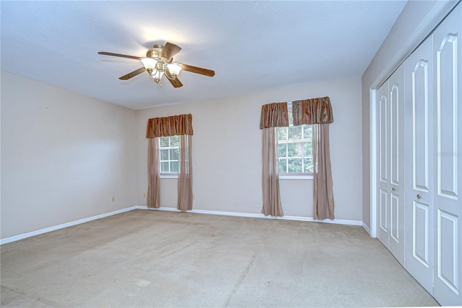 5912 Newberry Ct Property Photo 29