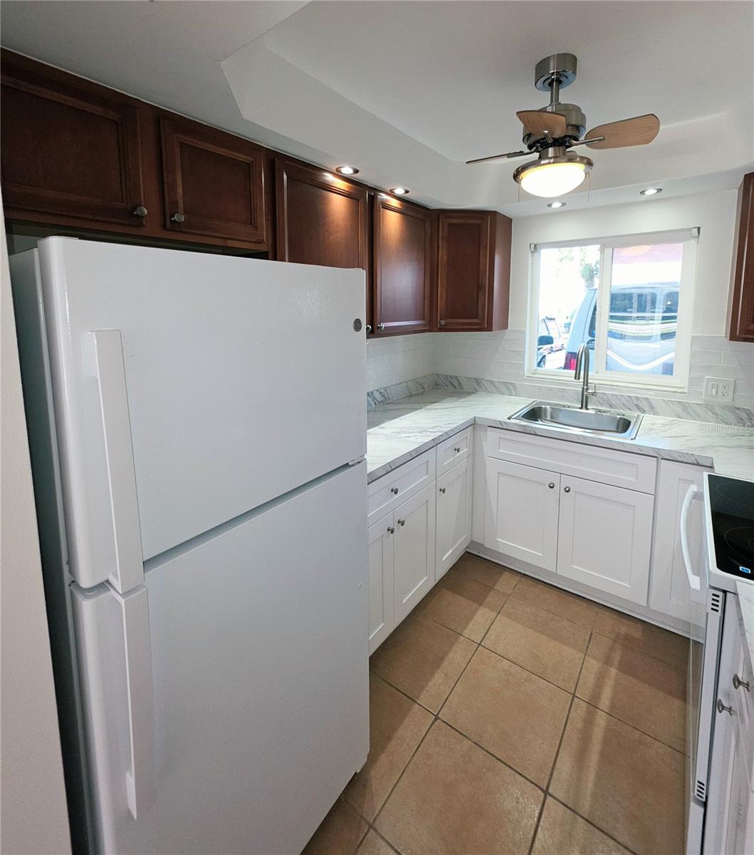 4580 Overlook Dr Ne #190 Property Photo 4
