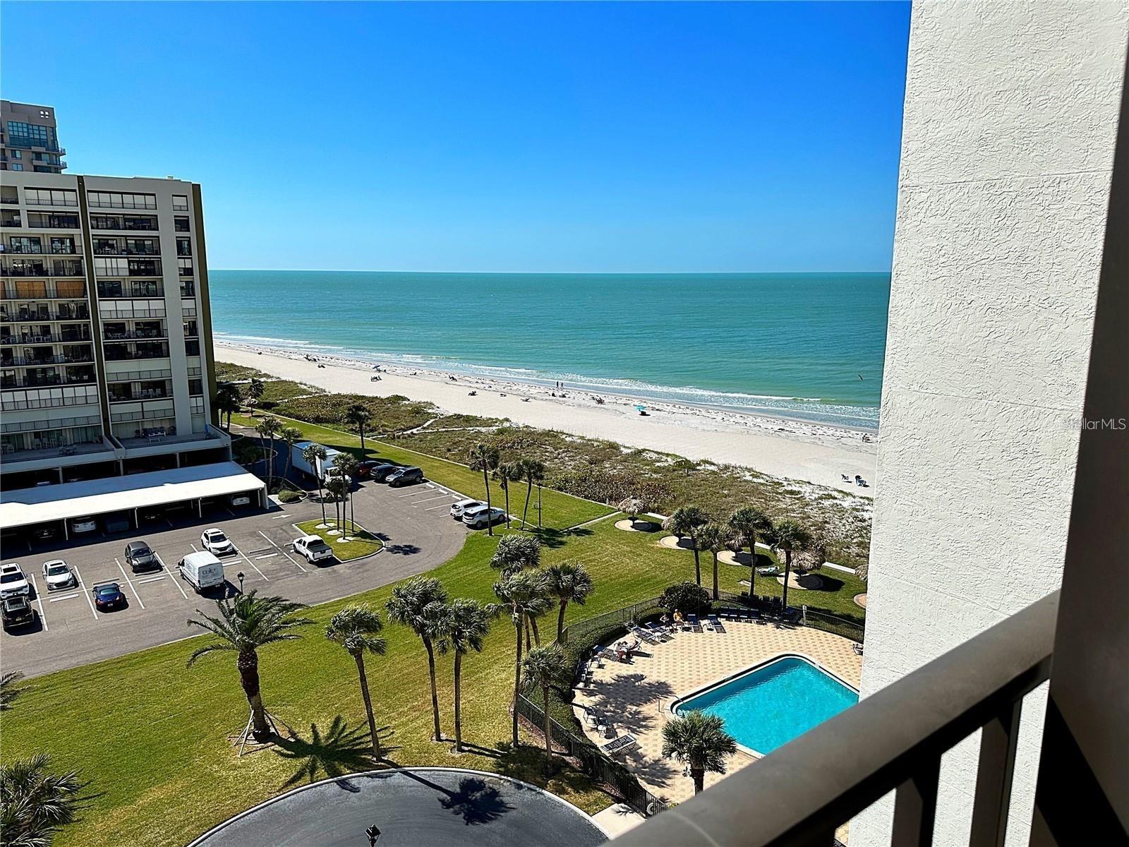 1460 GULF BLVD #912 Property Photo 1