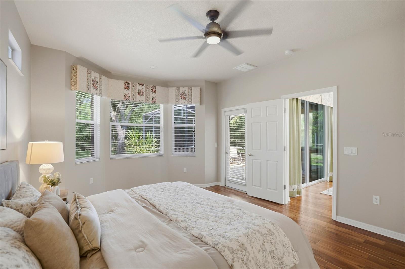 8005 Shaddock Pl Property Photo 11