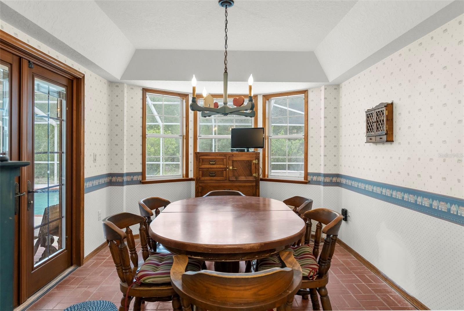 17131 Dalberg Dr Property Photo 19