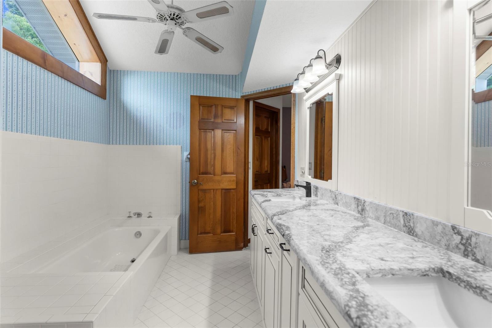 17131 Dalberg Dr Property Photo 26