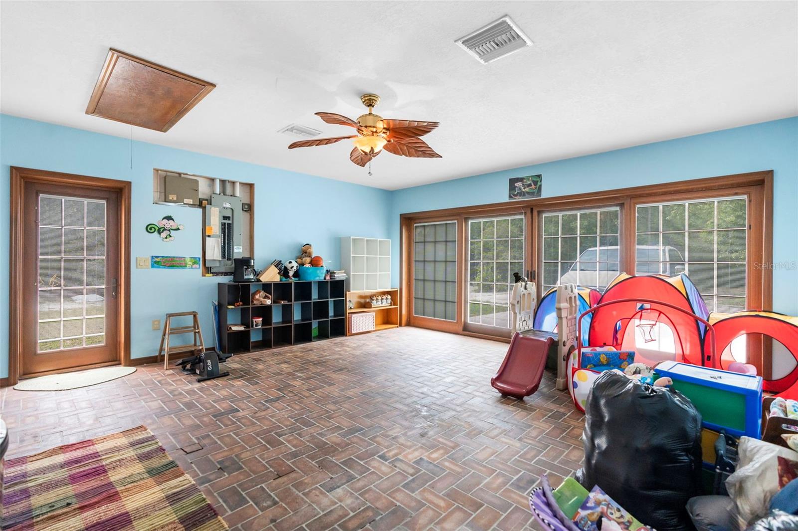 17131 Dalberg Dr Property Photo 42
