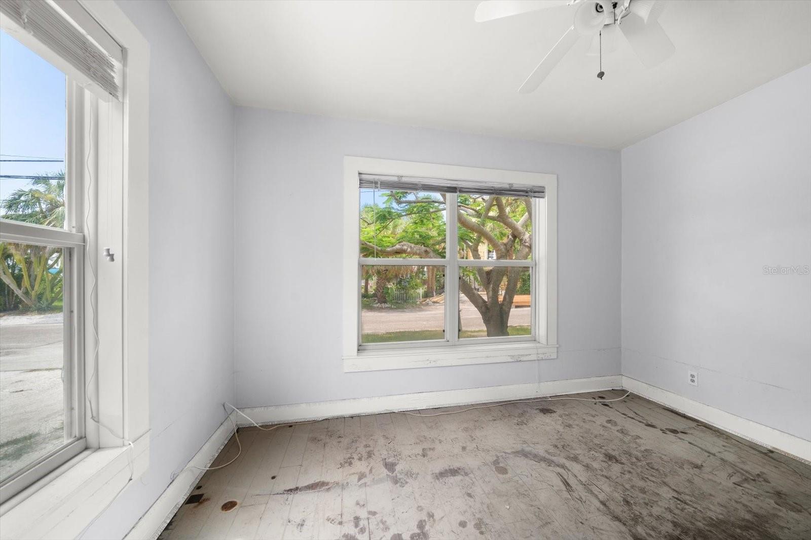 8405 Bayshore Dr Property Photo 23