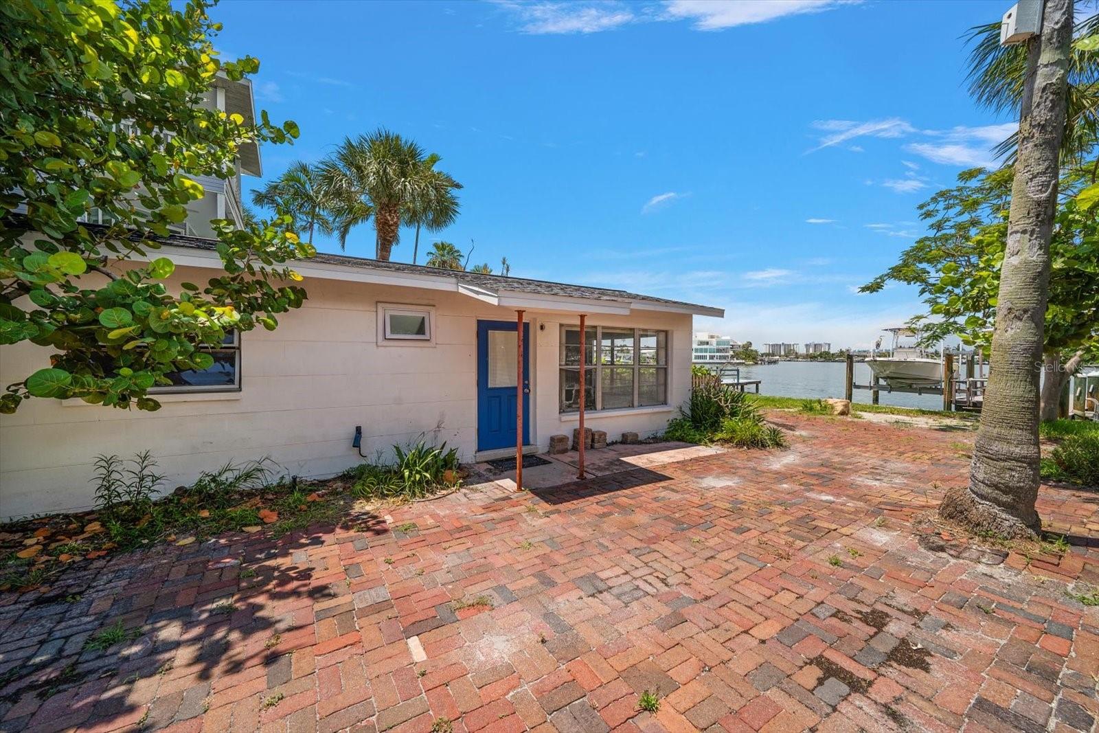 8405 Bayshore Dr Property Photo 28
