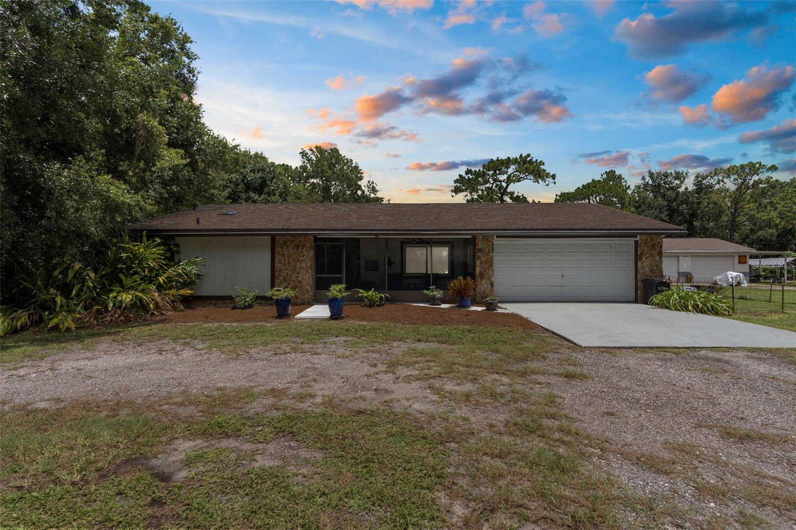 17635 Eagle Ln Property Photo 1