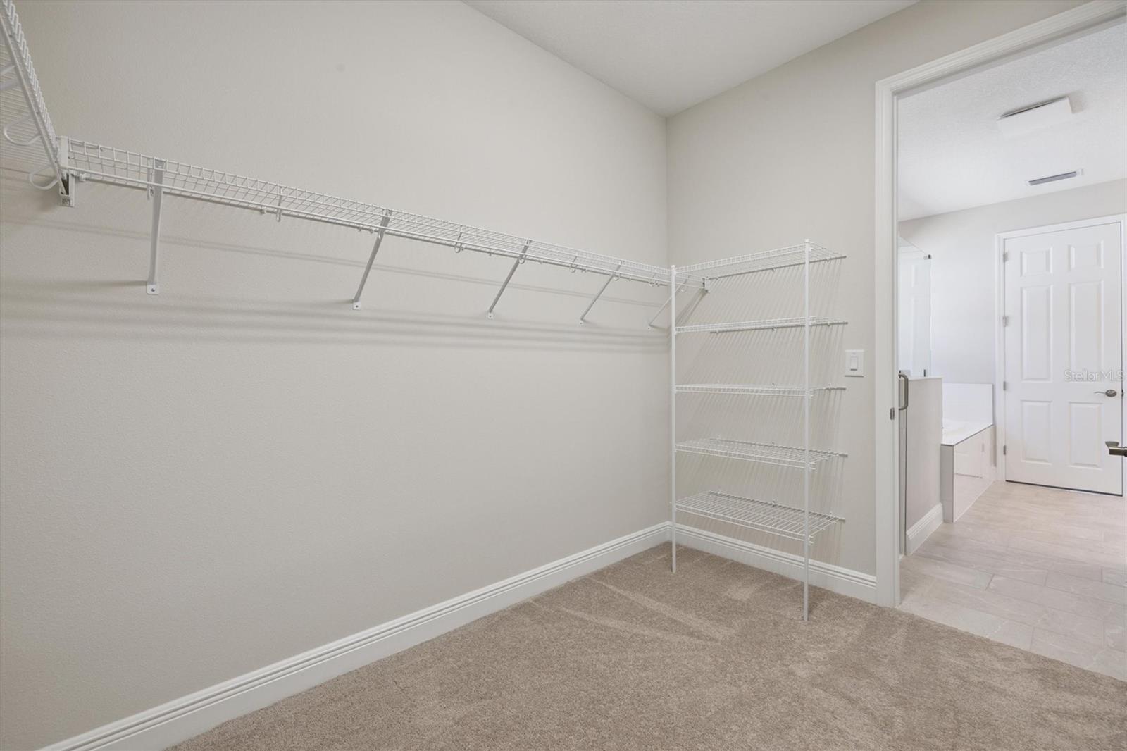 13132 Long Valley Cir Property Photo 9