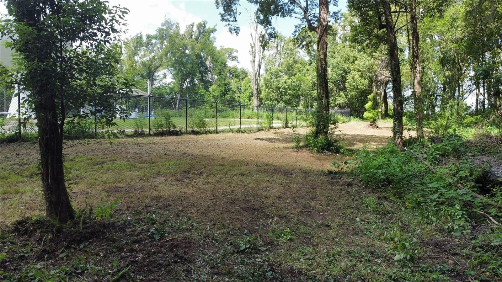 Skyline Dr Property Photo 1