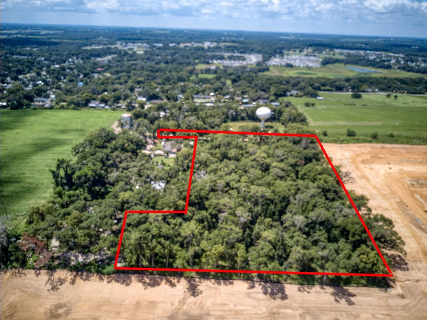Skyline Dr Property Photo 5