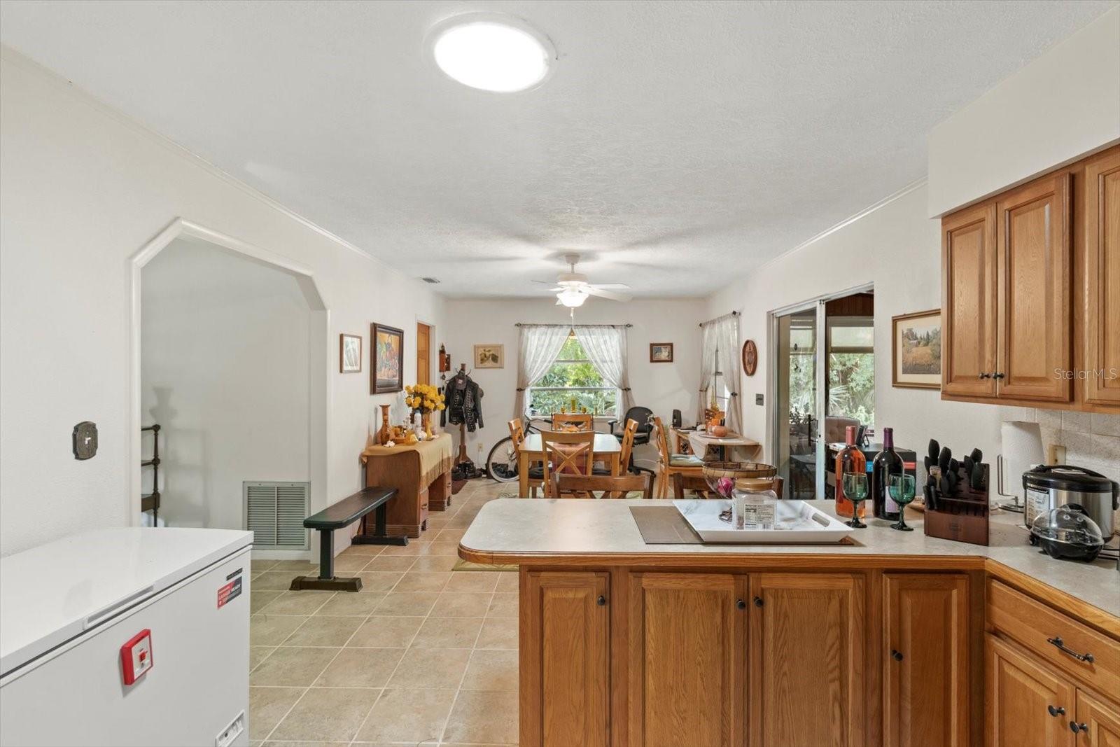 516 S Tuck Pt Property Photo 15